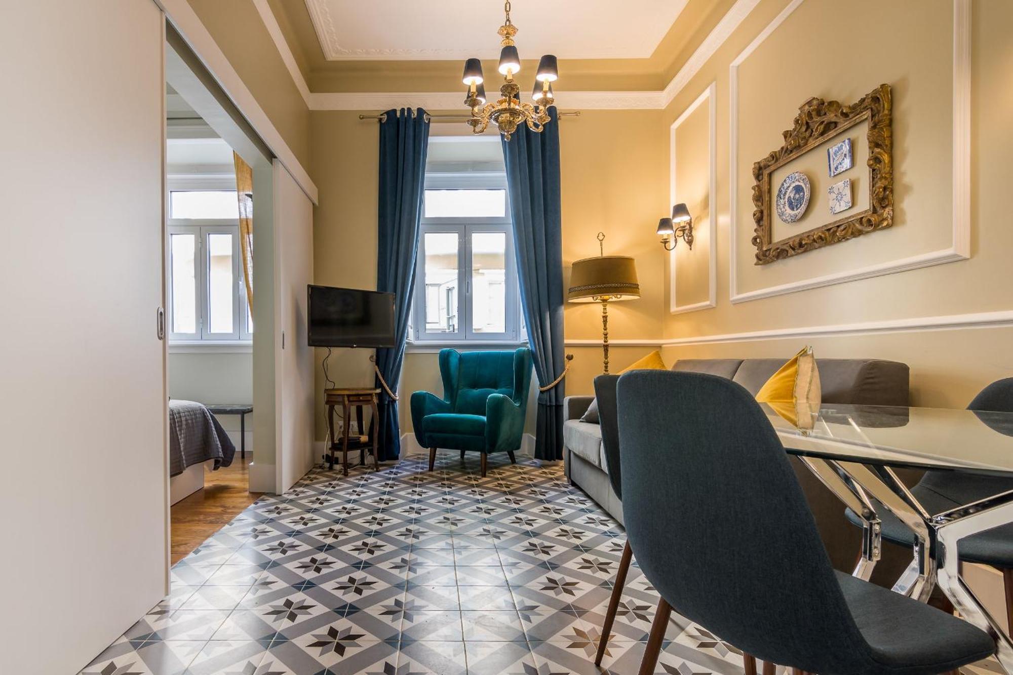 Apartment Renoviertes Jahrhundert In Der Naehe Des Schlosses *